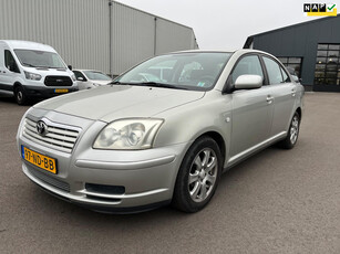 Toyota Avensis 1.6 VVTi Linea Terra NIEUWE APK/NIEUWE KOPPELING