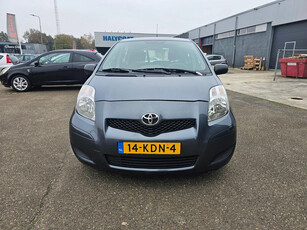 Toyota Yaris 1.0 VVTi Acces