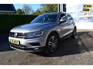 Volkswagen Tiguan 1.4 TSI ACT Highline leer pano trekhaak dsg