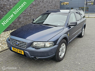 Volvo XC70 2.5 T Geartronic Comfort Line Nieuwe apk!