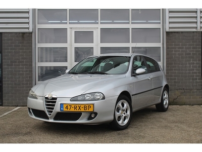 Alfa Romeo 147 Benzine