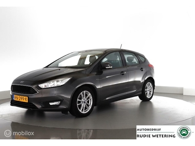 Ford Focus Benzine