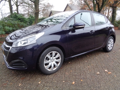 Peugeot 208 Benzine