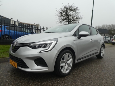 Renault Clio Benzine