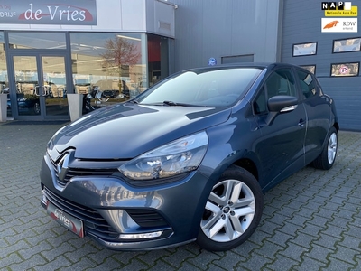 Renault Clio Benzine