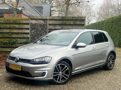 Volkswagen Golf Benzine