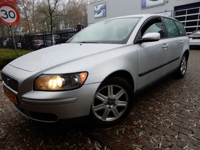 Volvo V50 2.4 Kinetic (bj 2006)