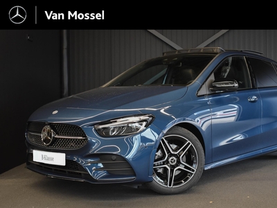 MERCEDES B-KLASSE 180 AMG Line / Facelift / Achteruitrijcamera / Stoelverwarming / Night-Pakket / Panaroma-schuifdak /