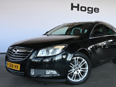 OPEL INSIGNIA Sports Tourer 2.8 T Cosmo 4x4 Automaat Leer ECC Cruise control Navigatie Licht metaal Inruil mogelijk