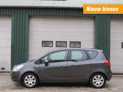 Opel Meriva Benzine