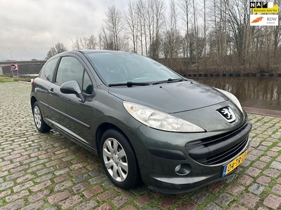 Peugeot 207 Benzine