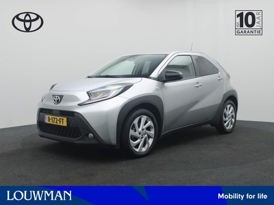 TOYOTA AYGO X 1.0 VVT-i MT First Edition | LED verlichting | NL-Auto | Fabrieksgarantie t/m 08-2032 |