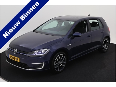 VOLKSWAGEN GOLF e-Golf 136pk E-DITION AUTOMAAT LED / Navigatie / Cruise control / LM 17 inch Warmtepomp