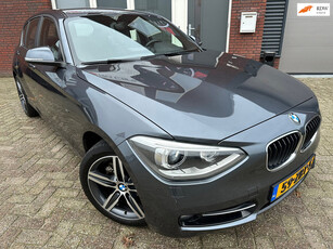 BMW 1-serie 114i Business+ / Leder / Navi / PDC / LED / Clima