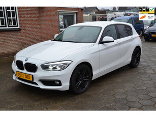 BMW 1-serie 116i Centennial Executive - Airco - Cruise control - Stoelverw. - Lm.Velgen - Parkeersensoren - El.Ramen - heel mooi