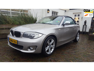 BMW 1-serie Cabrio 118i High Executive Automaat met leder, wonderschone auto, werkelijk 99 % als nieuw