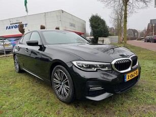 BMW 3-serie 330e/M-SPORT/PERFORM/CAM/VIRTDASH/LED/EXTRA WINTERSET M