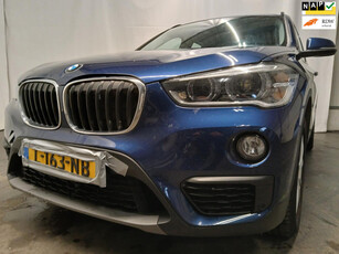 BMW X1 SDrive18i SCHADEAUTO!!