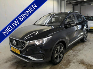 MG ZS EV Luxury 45 kWh NL AUTO | PANO | LEDER |