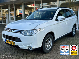 Mitsubishi Outlander 2.0 Intense Navi, Climat, Bluetooth, LM..