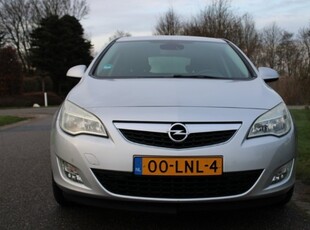 Opel Astra 1.6i 115pk Automaat Cosmo 5-drs ECC/cruise/navi/PDC