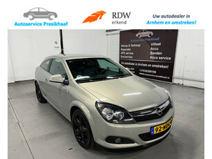 Opel Astra GTC 1.6 Cosmo ECC / NAVIGATIE / VOL-LEDER