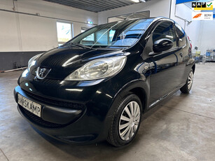 Peugeot 107 1.0-12V XS