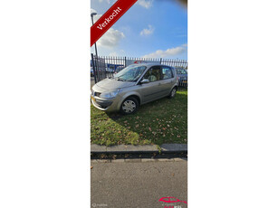 Renault Scenic 1.6-16V Business Line automaat