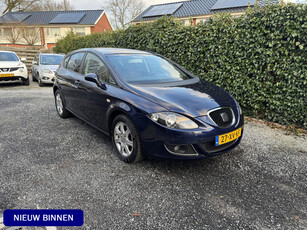 SEAT Leon 1.6 Sportstyle | Airco | Cruise Control | LMV | Privacy Glass | Sportstoelen | APK tot 18-08-2025!