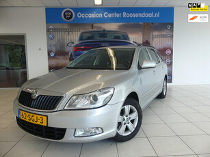 Skoda Octavia Combi 1.2 TSI Ambition Business Line, Clima Trekhaak PDC LMV Navi Cruise NET BINNEN!!!