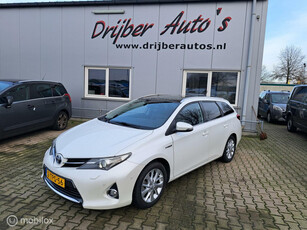 Toyota Auris 1.8 Hybrid Executive