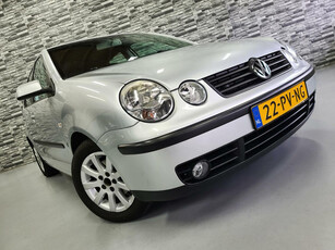 Volkswagen Polo 1.4-16V Automaat *NL auto*Trekhaak*NAP*!