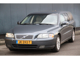 Volvo V70 2.4 D5 Half-leer/Trekhaak/Cruise