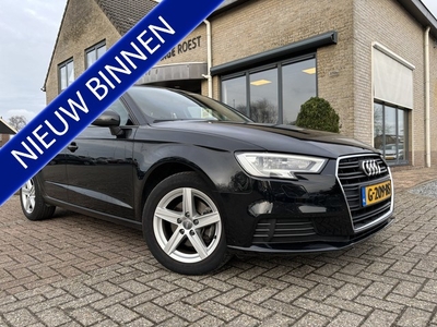 Audi A3 Sportback 30 TFSI Automaat Pro Line Navigatie /