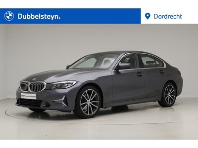 BMW 3-SERIE 320i High Executive | Luxury Line | Camera | 18