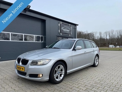 BMW 3-serie Touring 318i Business Line Airco - Trekhaak !!!