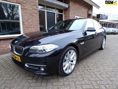 BMW 5-serie 520i High Executive Automaat / Leder / Navi / Schuifdak / Head Up