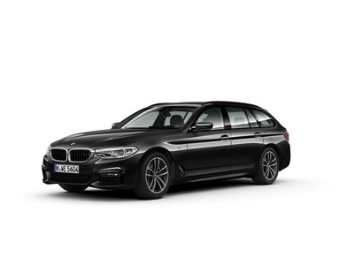 BMW 5 Serie Touring 520i M-Sport Trekhaak Soft Close