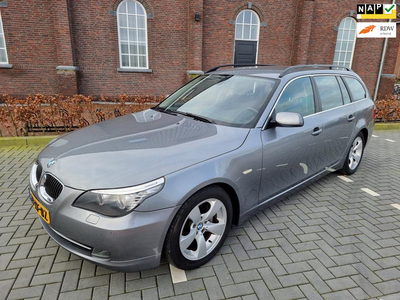 BMW 5-serie Touring 525i Business Line-6 Cilinder-Automaat !