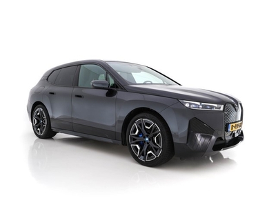 BMW iX xDrive40 High Executive M-Sport-Pack 77 kWh