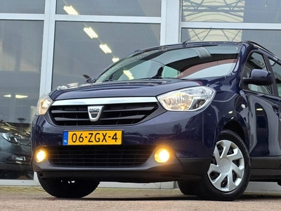 Dacia Lodgy 1.5 dCi Lauréate 5p. Trekhaak 2e Eigenaar Mooi!