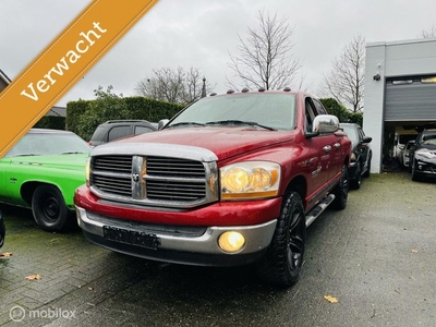 Dodge Ram 1500 5.7 V8 350 pk 4x4 ThunderRoad / Youngtimer