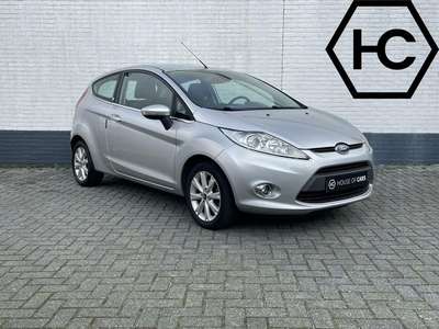 Ford Fiesta 1.25 Ghia Clima Cruise Lichtmetaal 82PK NAP