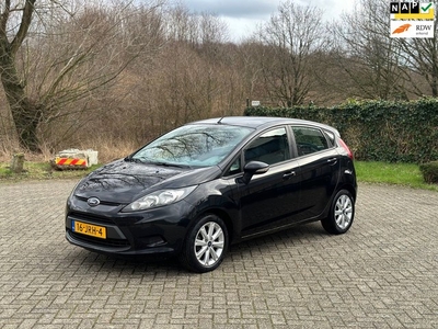 Ford Fiesta 1.25 Titanium DIS RIEM REED VV I GHIA VELGEN I