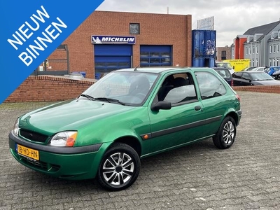 Ford Fiesta 1.3-8V Classic, incl een nieuwe APK