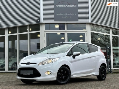 Ford Fiesta 1.4 St Line Titanium / Airco / Spoiler.