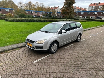 Ford Focus 1.6-16V Wagon NW APK Cruise Trekhaak PDC ACC