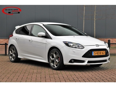 Ford Focus 2.0 EcoBoost ST-3 / NL-auto / 147 dkm /