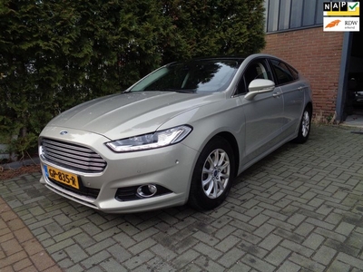 Ford Mondeo 2.0 TDCi Titanium,Navi,Xenon,Clima,PDC,LED