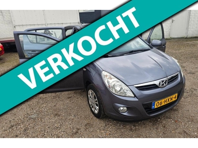 Hyundai I20 1.4i DynamicVersion AIRCO